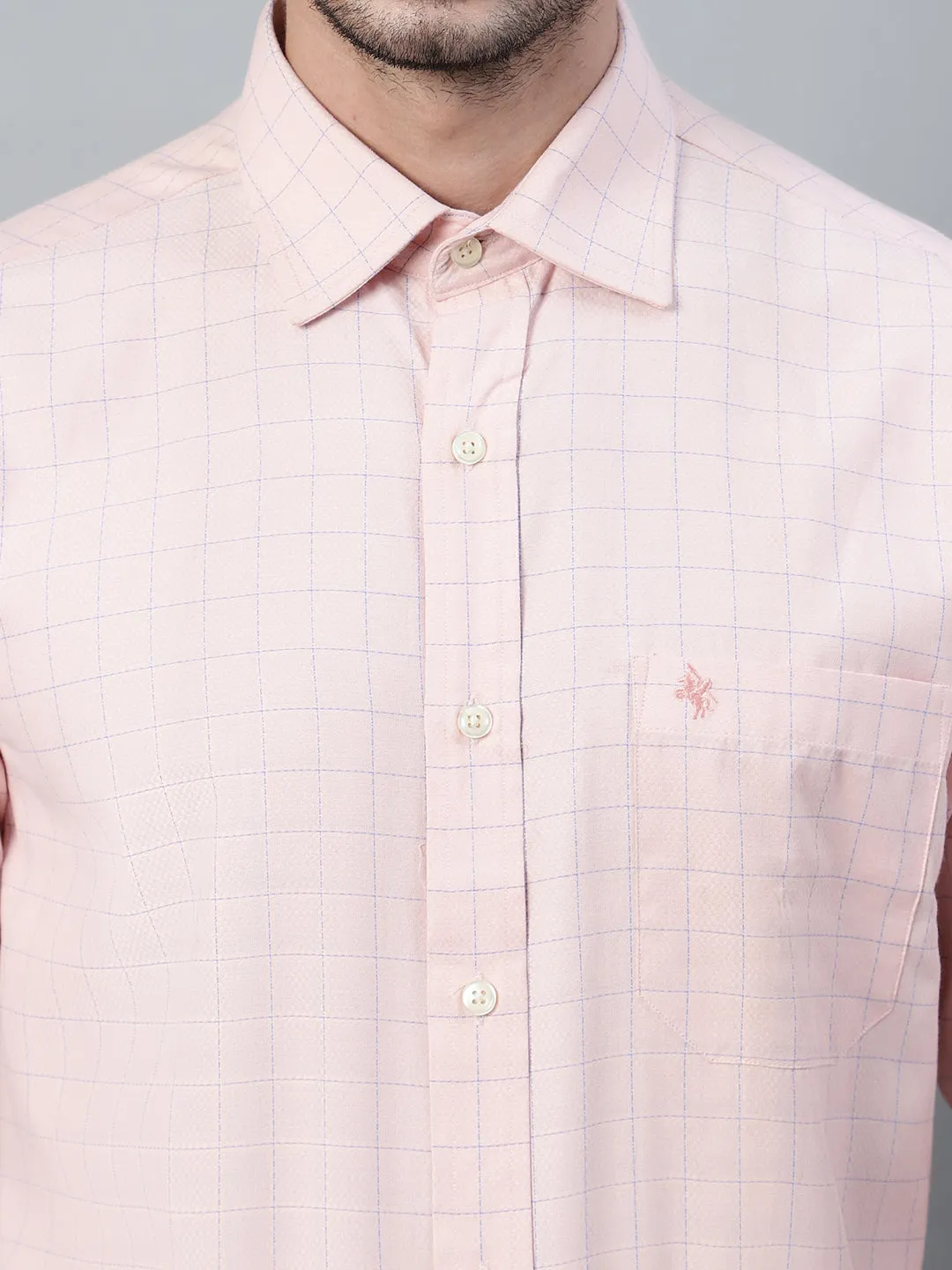 Men's Light Pink Formal Medium Checks Full Sleeve Shirt