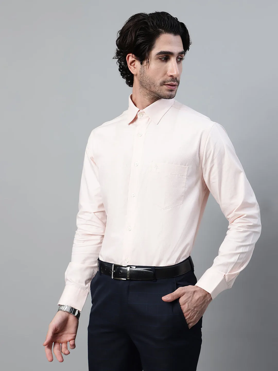 Men's Peach Formal Self textured Full Sleeve Shirt