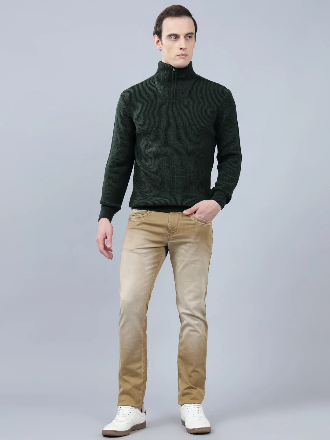 Men's Solid Dark Green Full Sleeve Sweater