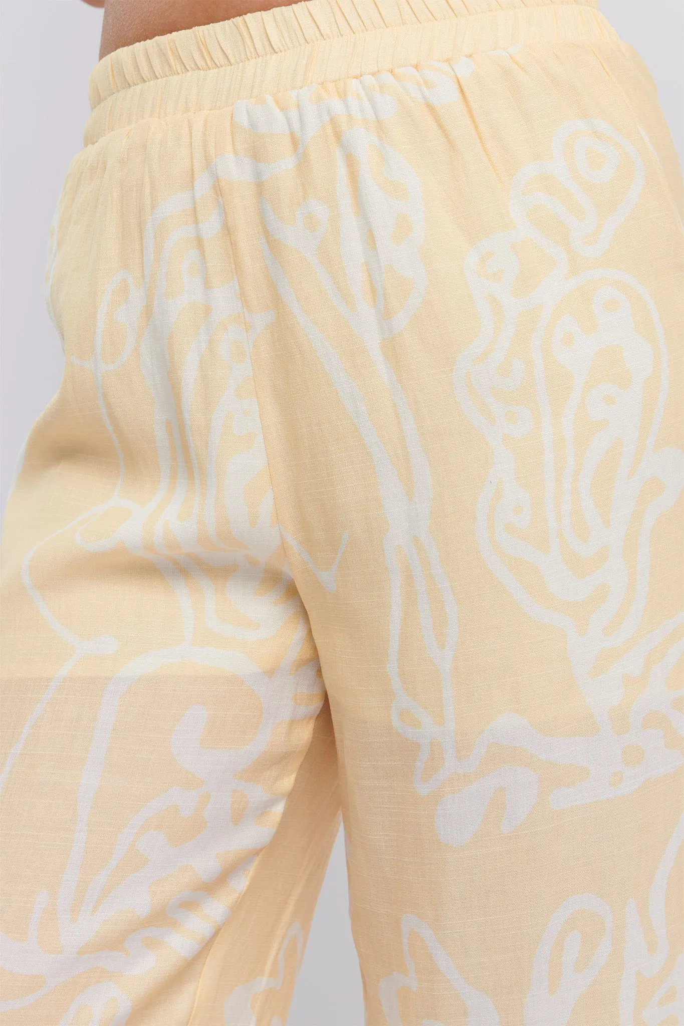 Oceania Long Pants Print Yellow