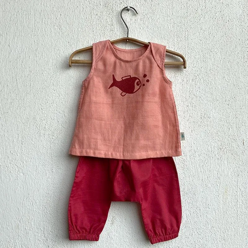 UNISEX ORGANIC KOI PEACH JHABLA WITH RED PANTS