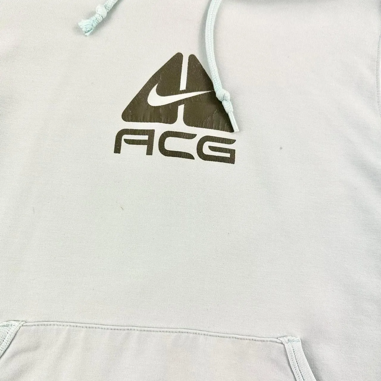 Vintage Nike ACG hoodie woman’s size S